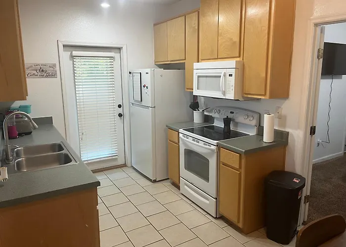 Apartment 3 Bed 3 Bath Townhome Tallahassee